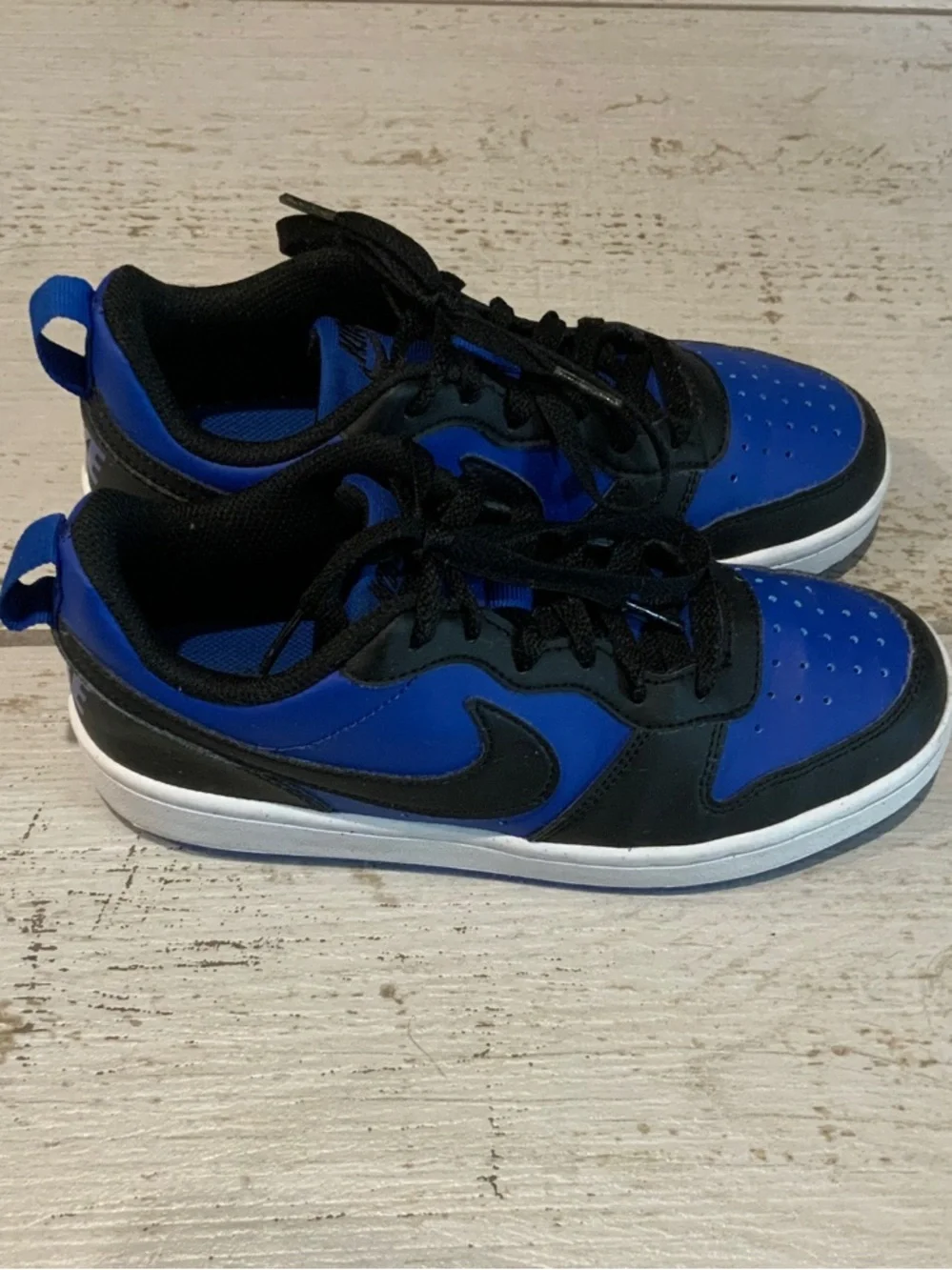 Kids Blue and Black Nike Sneakers - Picture 2 of 3